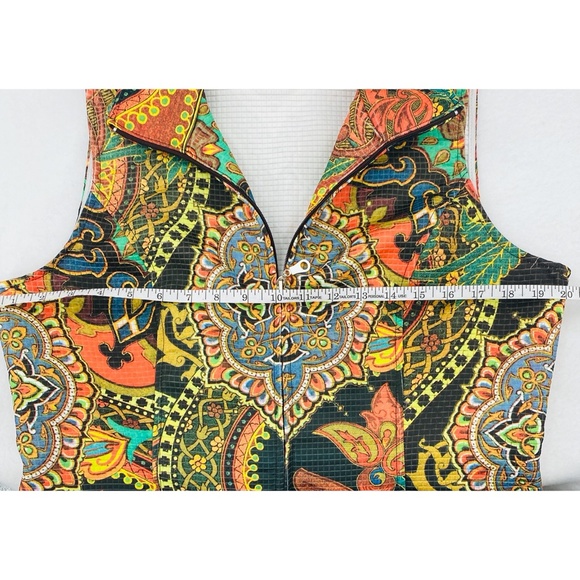 Cubism Artful Colorful Collard Zip Up Sleeveless Vest - Picture 6 of 8